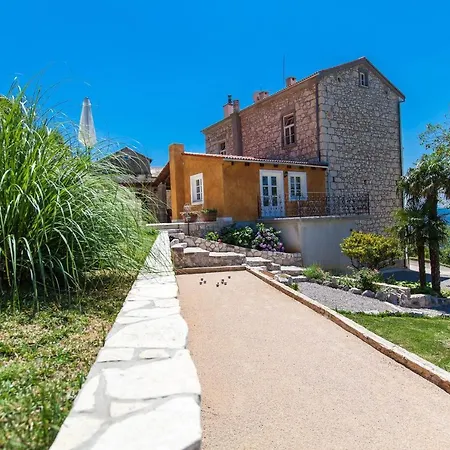Villa Ursula Grizane-Belgrad